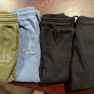7 PAIRS of GAP Kids Bottoms